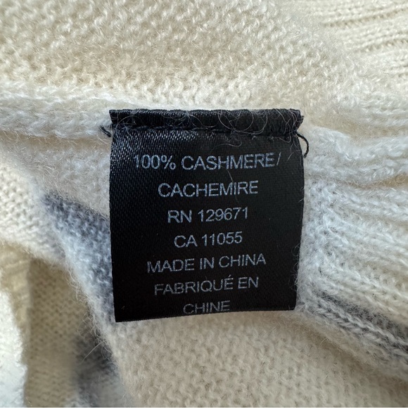 Skull Cashmere Sweater Women Medium V-Neck Skull Print Pullover Relaxed Fit - Picture 11 of 13